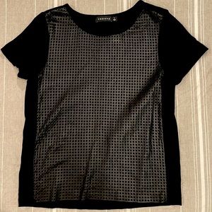Leather Mesh T-shirt In Front | Plain T-shirt In Back
